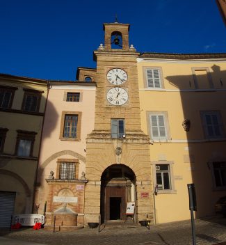 Santa-Maria-Misericordia1-325x352