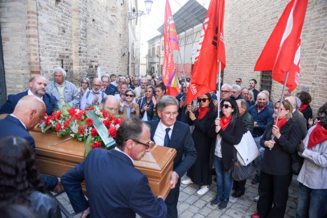 Tica_Funerale_FF-8-650x434