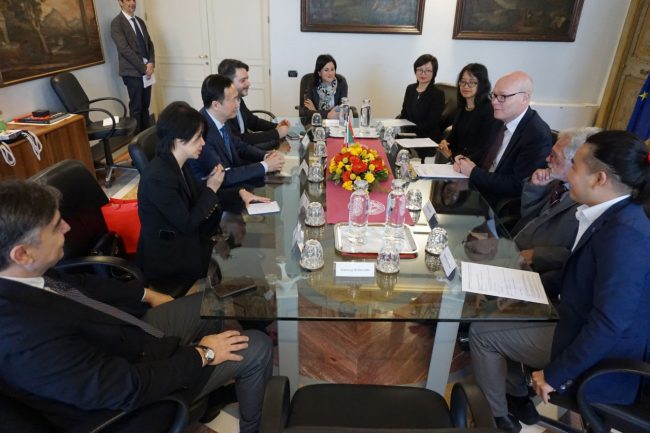 ambasciatore-vietnam-unimc