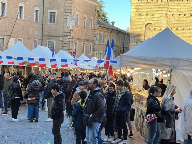 mercatini_francesi-3-650x488