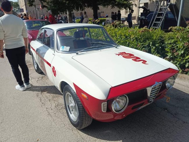 raduno-alfa-san-claudio4-650x488