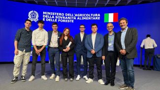 ragazzi-prof-premio