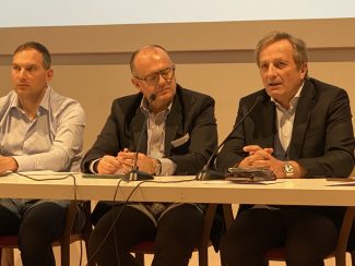 renna-sacchi-e-qualcuno-ferrari