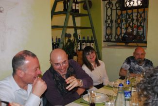 ritrovo-elementari-40-anni-dopo-potenza-picena-1-325x218