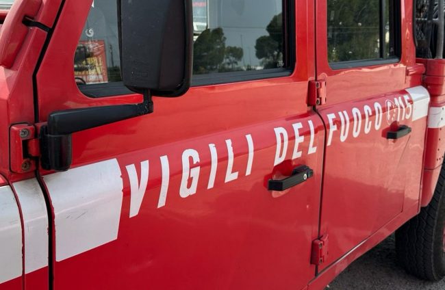 vigili-fuoco-archivio-arkiv2-650x424
