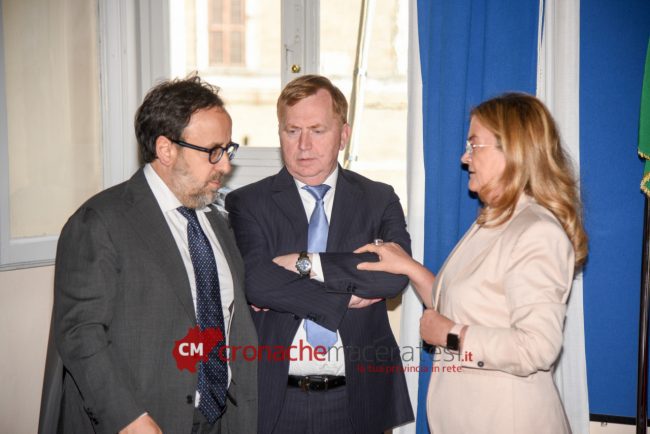 Canaparo_Carbone_Fusiello_Prefettura_FF-6-650x434