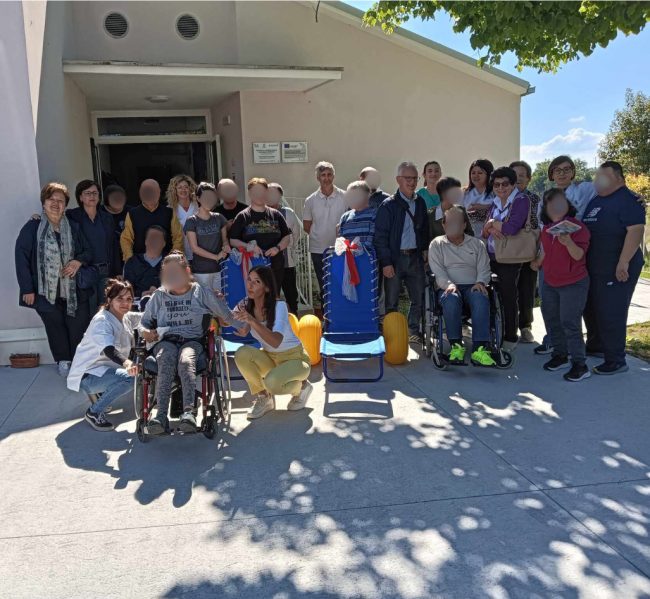 Foto-di-gruppo-il-ciclamino-corridonia