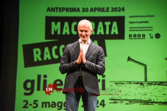 Gianrico-Carofiglio_FF-3-650x434