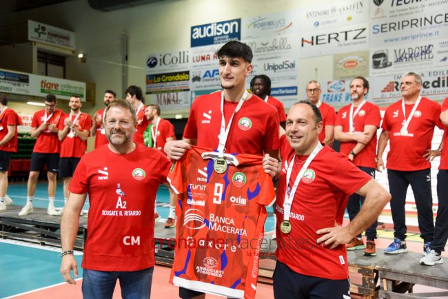 Volley-Banca-Macerata_FF-10-650x434