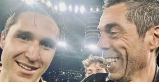 carlo-ciarrocchi-al-rockin-1000-stadio-olimpico-per-finale-coppa-italia-5-e1715853888588-325x168