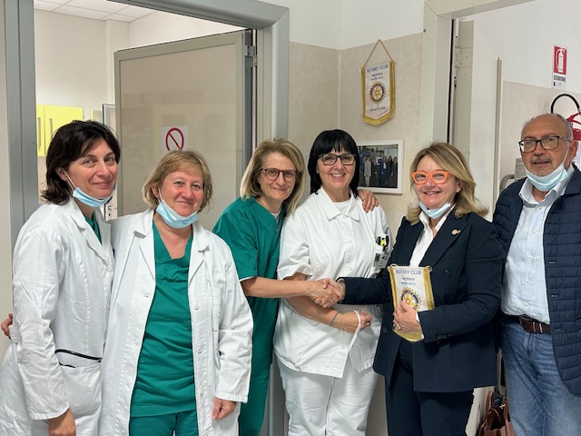 consegna-televisori-geriatria
