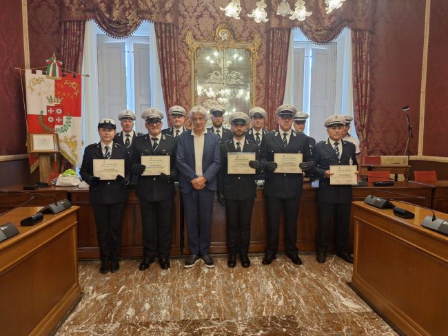 encomi-Polizia-locale-1-1-650x488