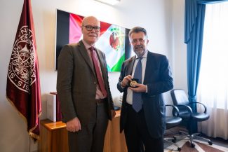 rettore-e-ambasciatore