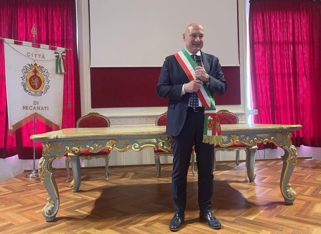 Sindaco-di-Recanati-Emanuele-Pepa