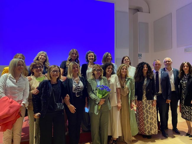 consiglio-donne-incontro-1-650x488
