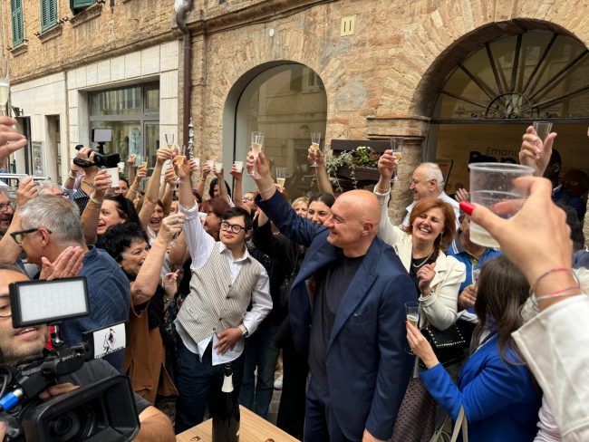 emanuele-pepa-sindaco-recanati-5-650x488