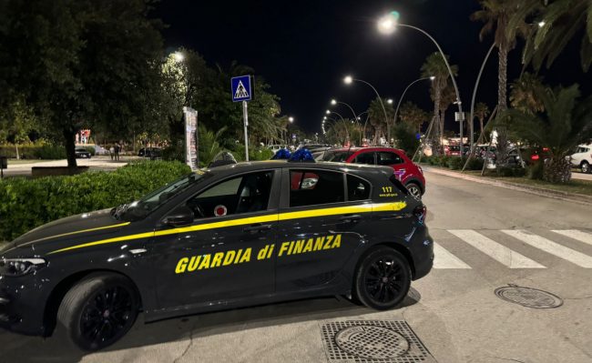 guardia di finanza lungomare civitanova (2)