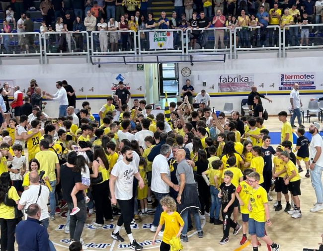 recanati-basket-festa