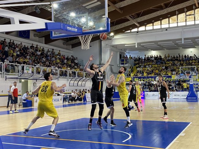 recanati-osimo-basket-4-650x488