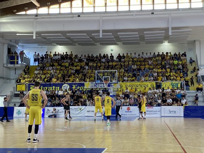 recanati-osimo-basket-5-650x488