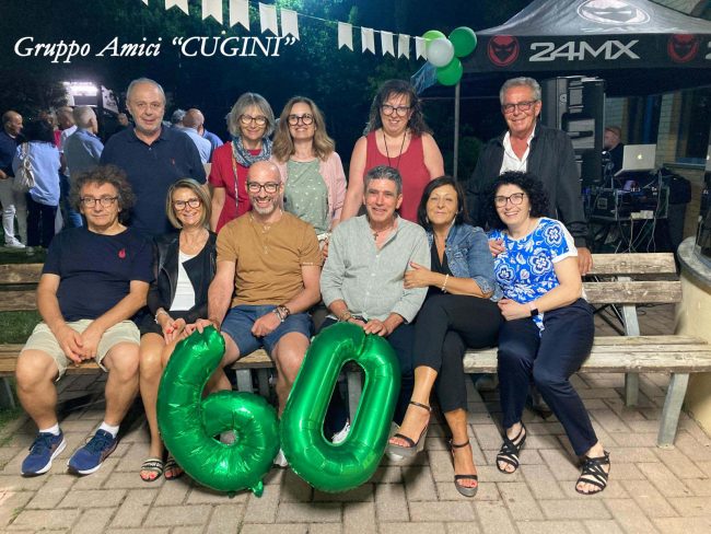 8-Amici-Cugini-650x488