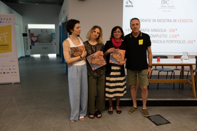Gratani-con-le-rappresentanti-Simonelli-Group