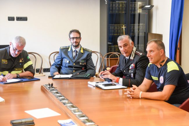Prefettura_Piediripa_incendio_FF-3-650x434