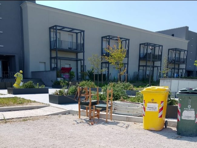 Rifiuti-ingombranti-Borgo-Rancia-2-650x489