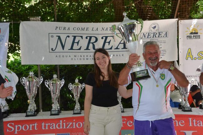 Ruzzola-1-clas.cat-C-del-bianco-giustino-650x433