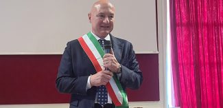 Sindaco-di-Recanati-Emanuele-Pepa.2jpg-2-e1730479331209-325x157