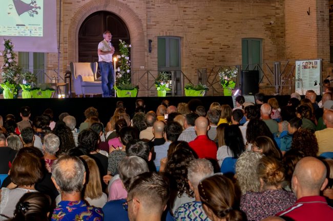 Stefano-Mancuso-a-Montecassiano-3-650x433