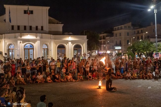 art_festival-2-650x433