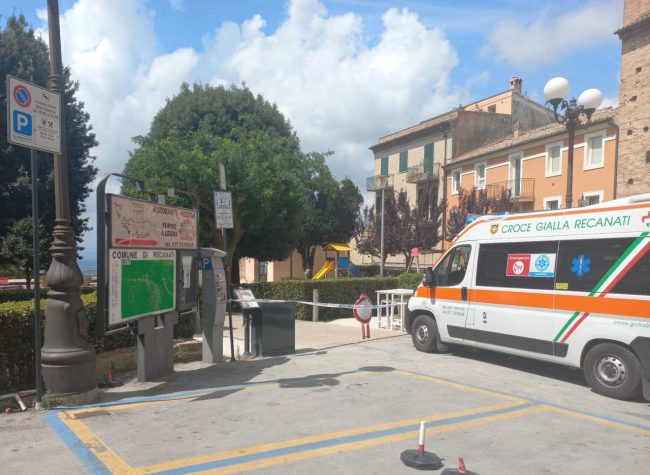 croce-gialla-Recanati-giardini-pubblici