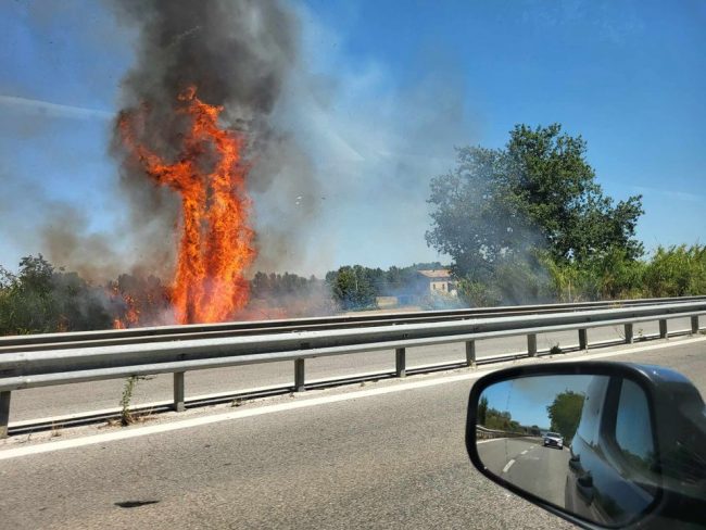 incendio-superstrada-2-650x488