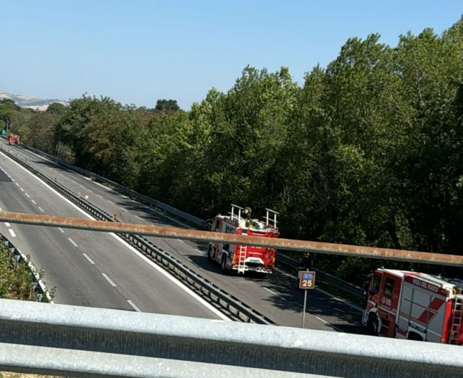 incendio-superstrada2-650x531