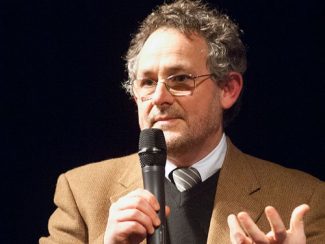 roberto-perna-1-325x244