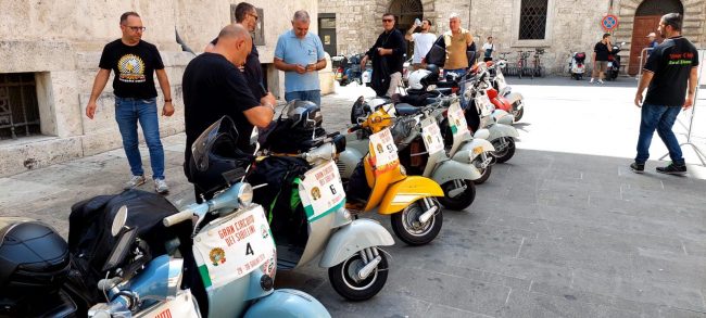 vespa_club-10-650x293