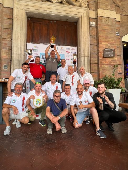 vespa_club-8-488x650
