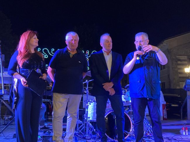 Olmai-Casaveccchia-il-sindaco-Citracca-don-Roberto