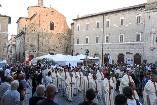 Processione_FF-14-650x434