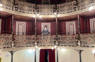 Teatro-La-Rondinella-1-325x212
