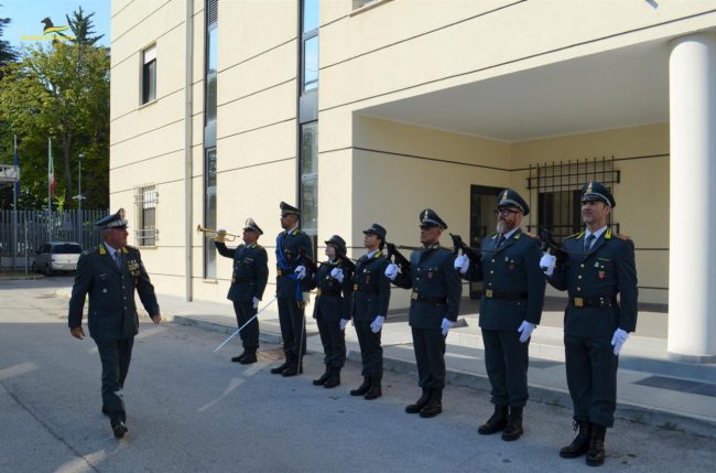 comando-provinciale-visita-generale-altiero-6-650x429