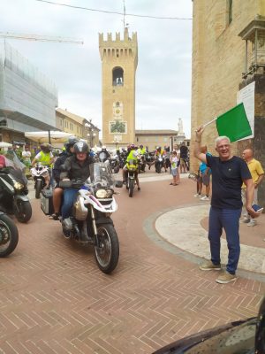 motoraduno-della-papera-uncini-recanati3-300x400