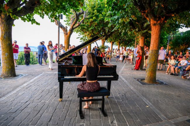 pianoforte-al-tramonto