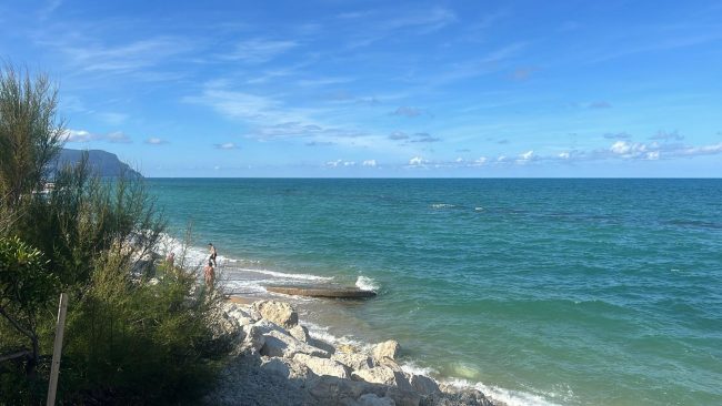 scossicci-spiaggia-2024-2-650x366