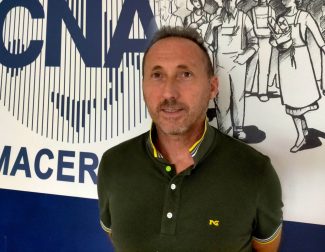 Simone-Giglietti-2-325x252