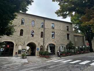 circolo-cittadino-cingoli7-325x244