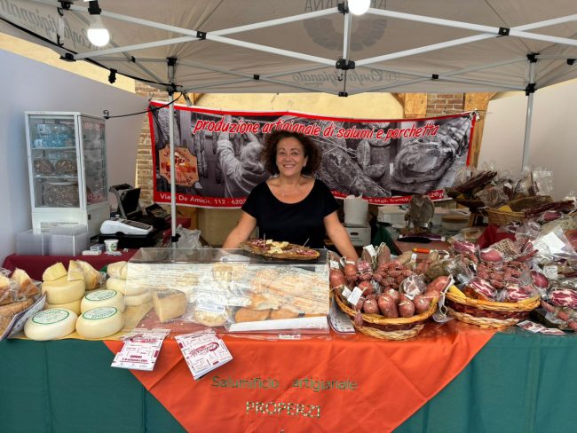 festa_ciauscolo_sarnano_2024-1-650x488
