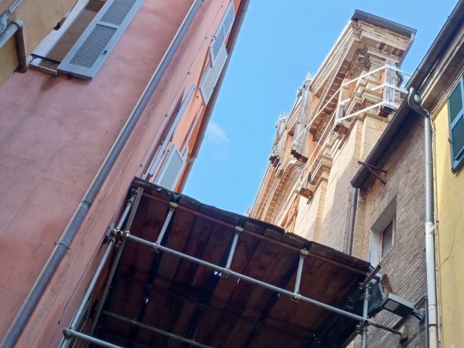 impalcatura_via_berardi_macerata-6-650x488