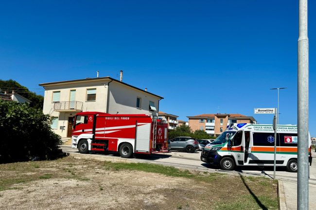 incendio-scantinato-fontespina-3-650x433